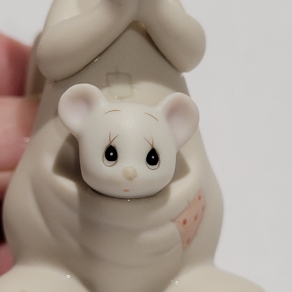 Hello world 1988 Kangaroo & Joey precious moments porcelain figurine - Picture 8 of 9